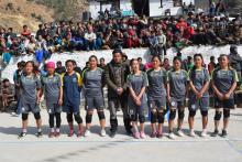 परशिक्षक हिमाल डि.सि.का साथ थबाङ गाउँपालिकाका महिला टिम